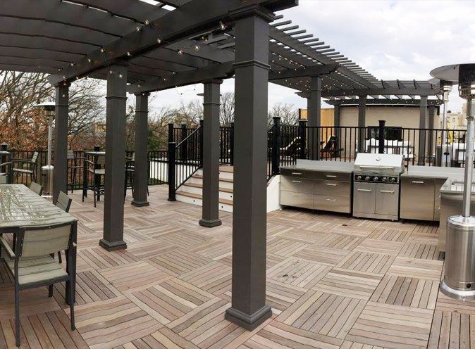 photo of an upscale patio built by MidAtlantic Contracting
