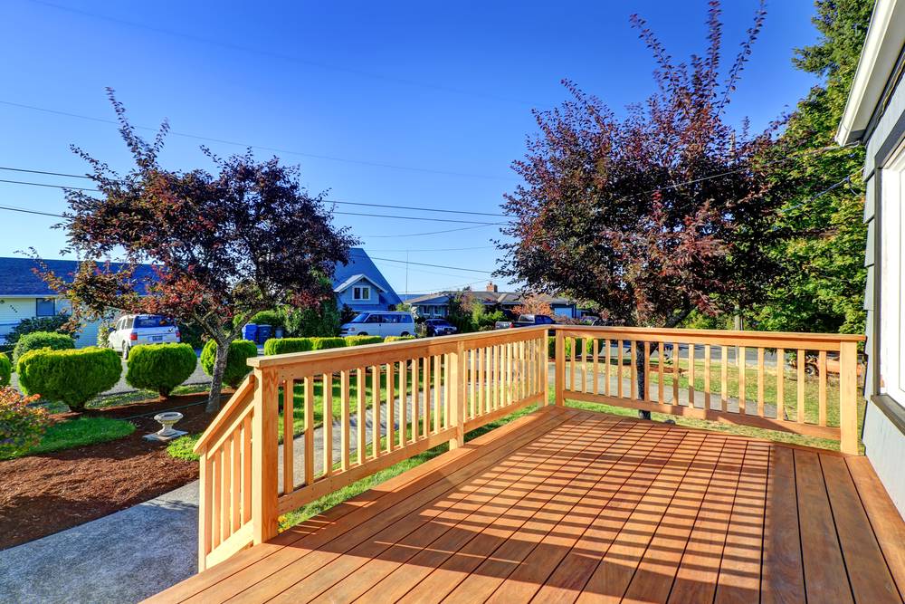 wooden deck railings