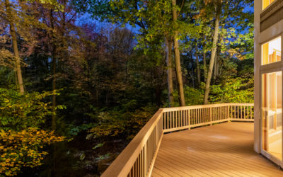 How to Transition Your Deck from Summer to Fall