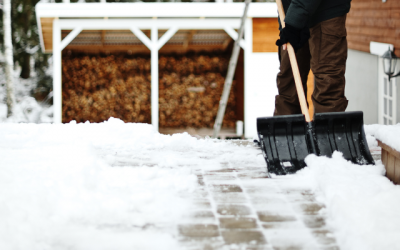 The Dos and Don’ts of Clearing Snow From Your Deck
